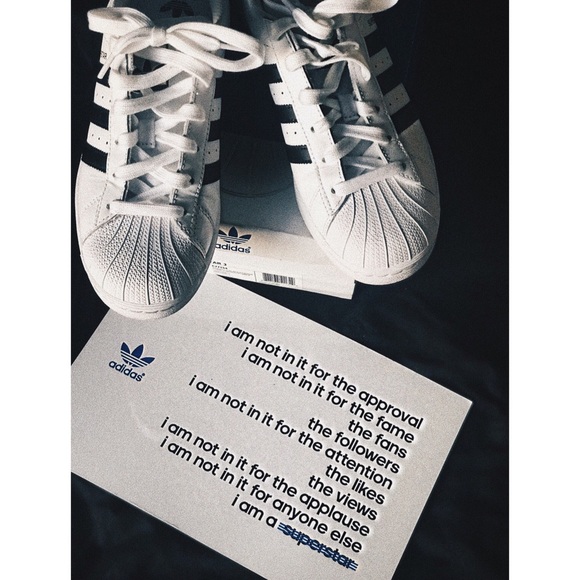 adidas Shoes - Auth. Adidas Superstar Sneakers LKNW